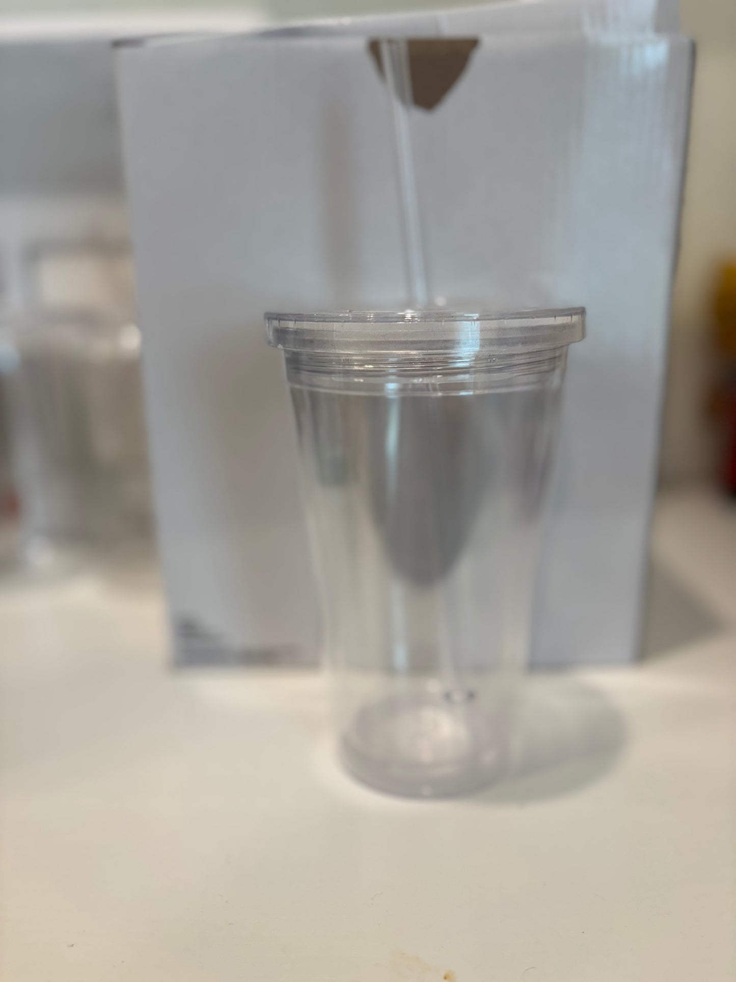 19oz Acrylic plastic